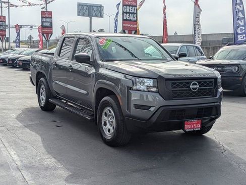 Used 2022 Nissan Frontier S w/ Technology Package image 3