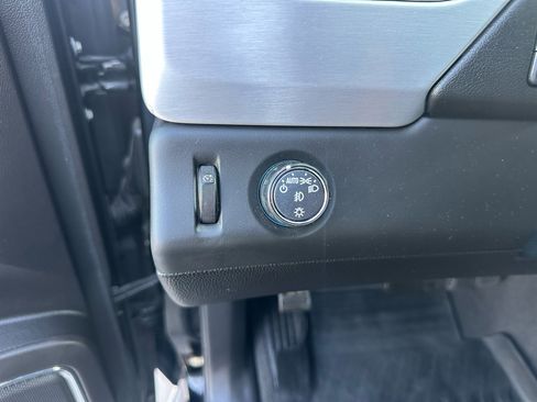 Used 2019 GMC Yukon SLE image 43