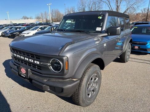 New 2025 Ford Bronco Big Bend image 3