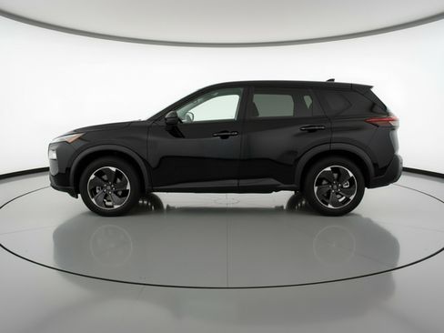 Used 2025 Nissan Rogue SV FWD image 5
