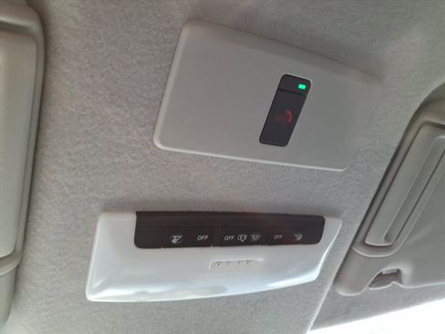 Used 2024 Nissan Kicks SV image 29