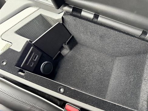 Used 2023 Cadillac CT5 V Blackwing w/ Driver Assist Package image 28