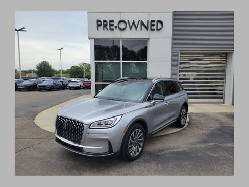 Used 2024 Lincoln Corsair Reserve w/ Equipment Group 201A AWD/4WD image 1