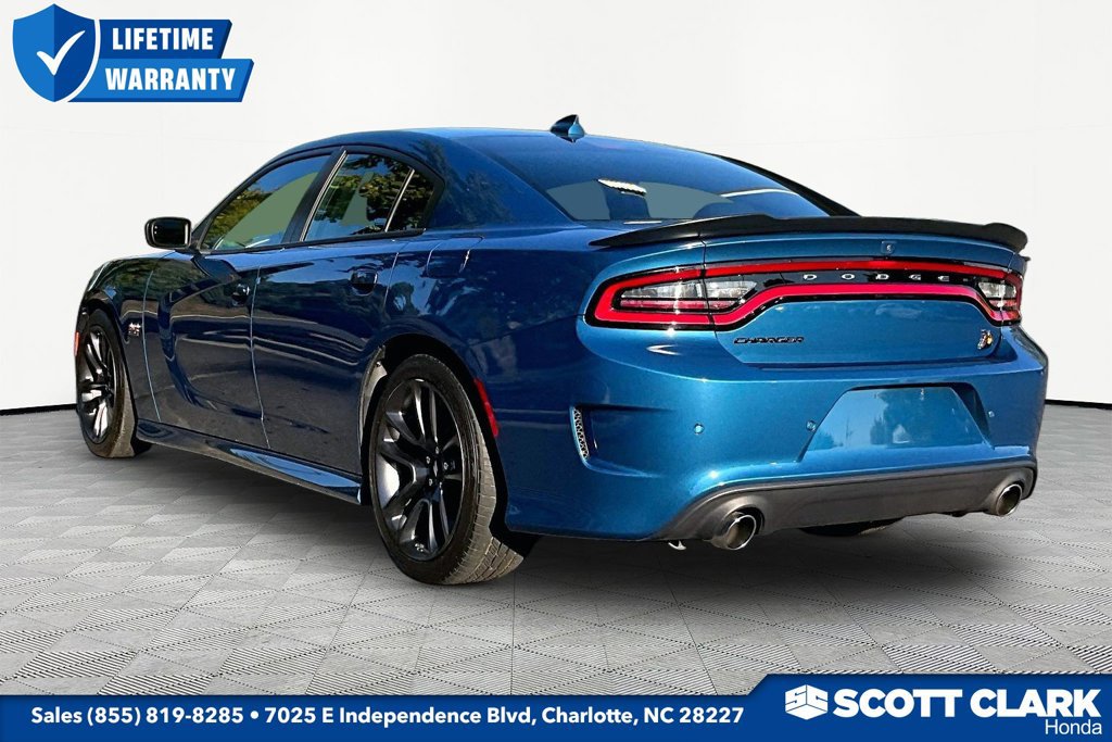 Used 2021 Dodge Charger Scat Pack w/ Plus Group RWD image 2