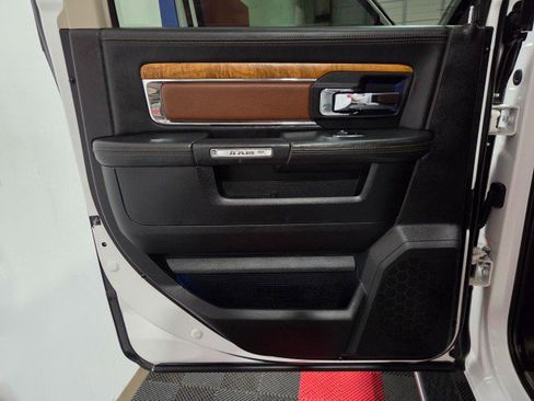 Used 2016 RAM 2500 Longhorn w/ Convenience Group image 37