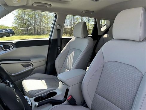 New 2025 Kia Soul EX image 6