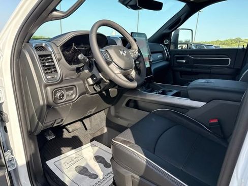 New 2026 RAM 3500 Laramie AWD/4WD image 26