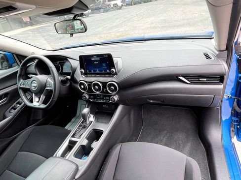 Used 2023 Nissan Sentra SV w/ All-Weather Package FWD image 9