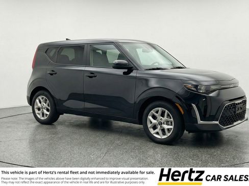 Used 2025 Kia Soul LX w/ LX Technology Package image 1