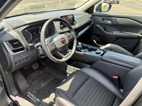 Certified 2025 Nissan Rogue SV w/ Rock Creek Premium Package AWD/4WD image 11