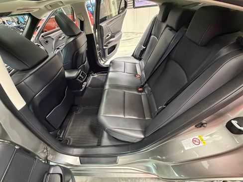 Used 2019 Lexus ES 300h 300h Luxury w/ Premium Package image 50