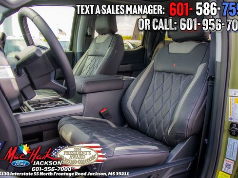 New 2026 Ford F250 Lariat w/ Black Appearance Package image 49