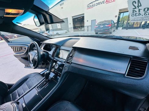 Used 2014 Ford Taurus SHO w/ Equipment Group 401A image 23