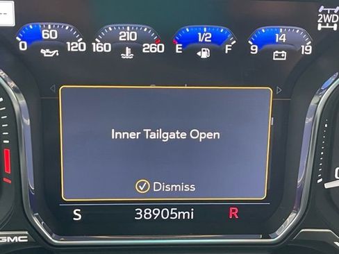 Used 2023 GMC Sierra 3500 Denali image 25