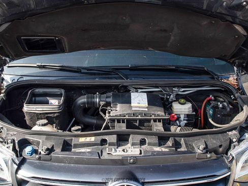 Used 2020 Mercedes-Benz Sprinter 3500 image 16