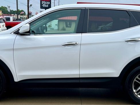 Used 2018 Hyundai Santa Fe Sport AWD/4WD image 4