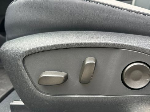 Used 2024 Honda Prologue Touring image 14