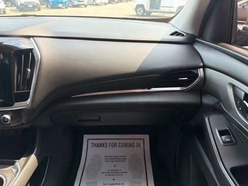 Used 2020 Chevrolet Traverse LS AWD/4WD image 22