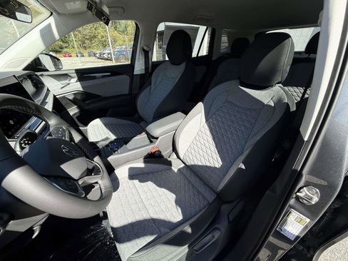 New 2026 Volkswagen Tiguan S AWD/4WD image 15