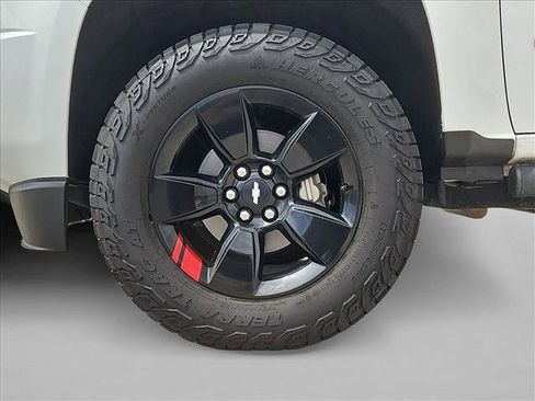 Used 2019 Chevrolet Colorado LT w/ Redline Special Edition AWD/4WD image 22