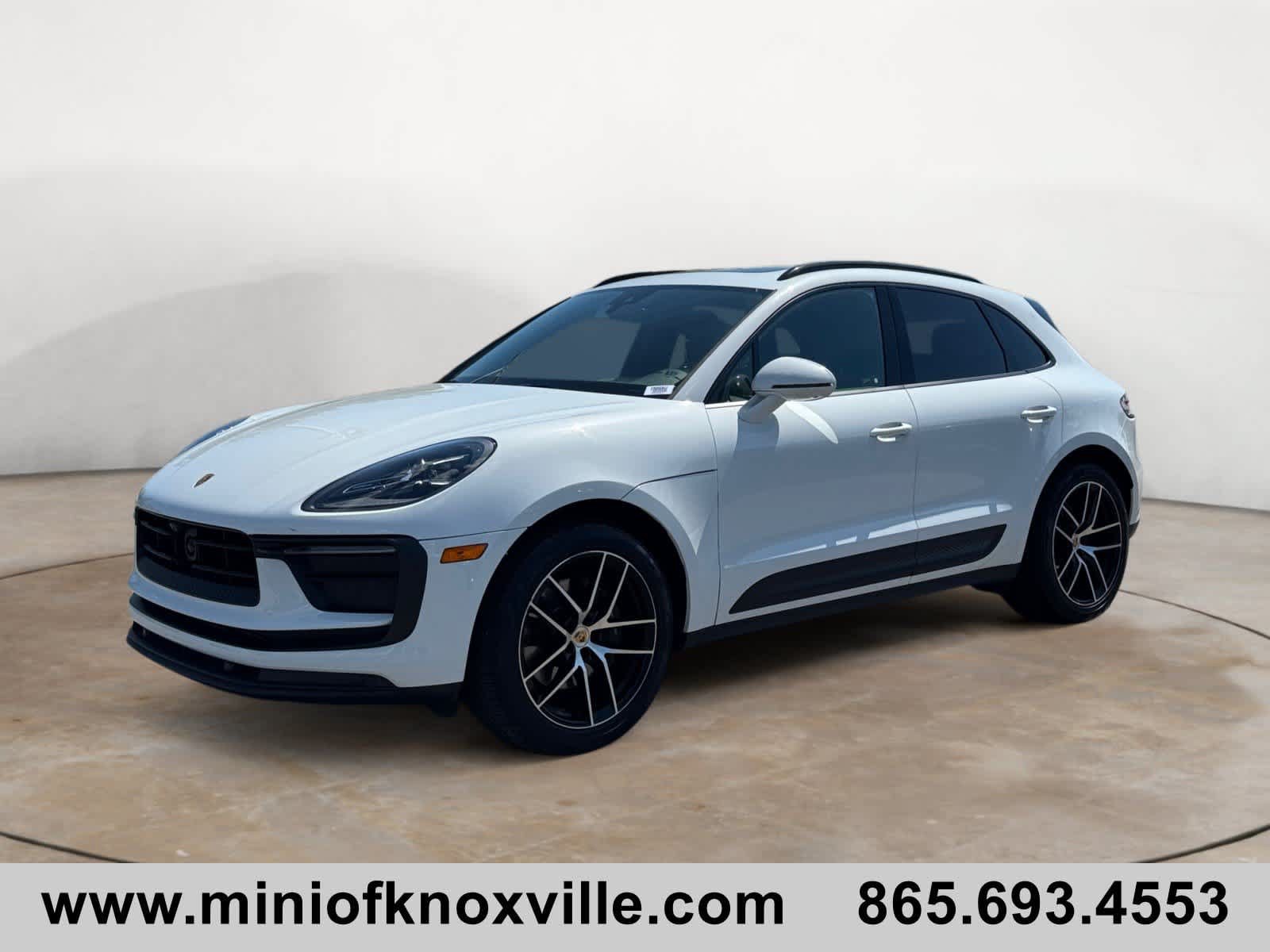 Used 2024 Porsche Macan AWD/4WD image 7