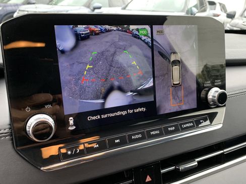 Used 2023 Mitsubishi Outlander SE image 19