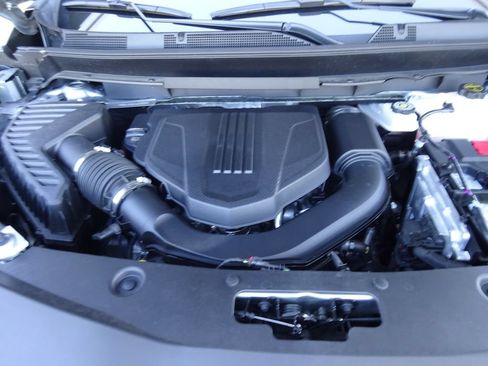 Certified 2026 Buick Enclave Sport Touring FWD image 11