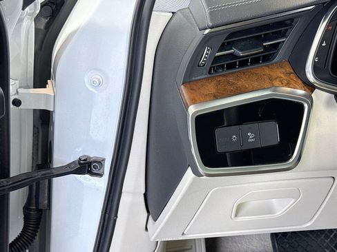 Used 2022 Audi A6 Premium Plus w/ Premium Plus Package image 10