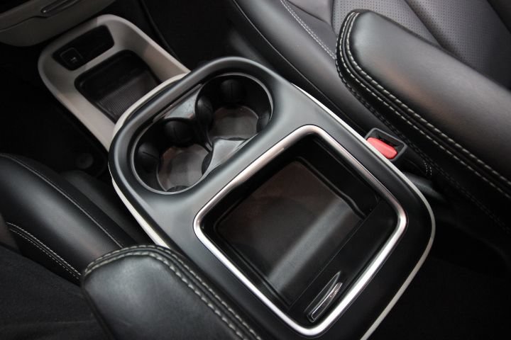 Used 2023 Chrysler Pacifica Touring-L FWD image 24