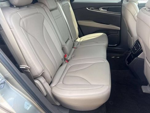 Certified 2023 Lincoln Nautilus Reserve AWD/4WD image 31