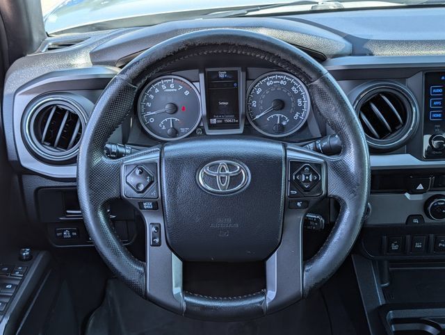 Used 2016 Toyota Tacoma TRD Sport w/ Premium & Technology Package RWD image 13
