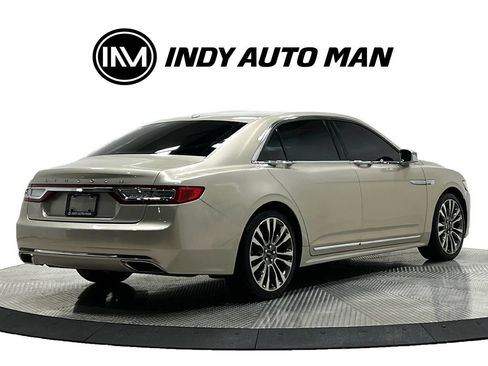 Used 2017 Lincoln Continental Select w/ Climate Package FWD image 4