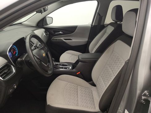 Used 2024 Chevrolet Equinox LT AWD/4WD image 17