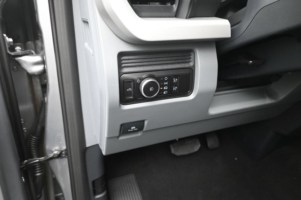 New 2027 Ford F250 XL w/ Tremor Off-Road Package AWD/4WD image 13
