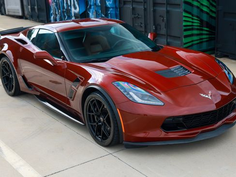 Used 2017 Chevrolet Corvette Grand Sport RWD image 19