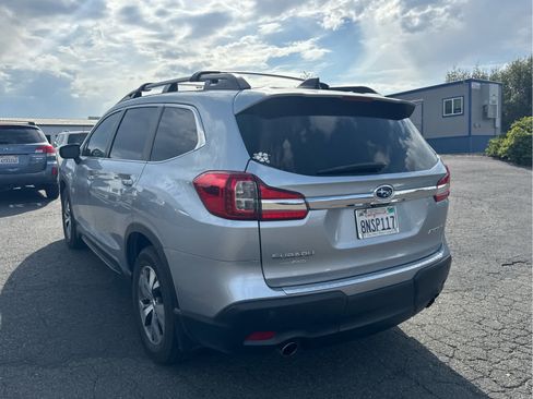 Used 2020 Subaru Ascent Premium w/ Convenience Package AWD/4WD image 7
