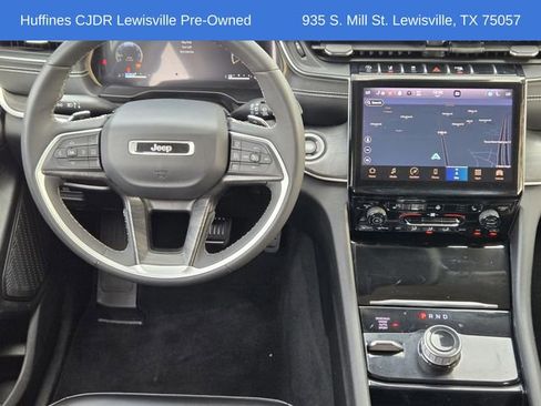 Used 2023 Jeep Grand Cherokee L Limited AWD/4WD image 28