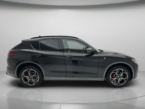 Used 2023 Alfa Romeo Stelvio Ti w/ Active Assist Plus Package AWD/4WD image 2