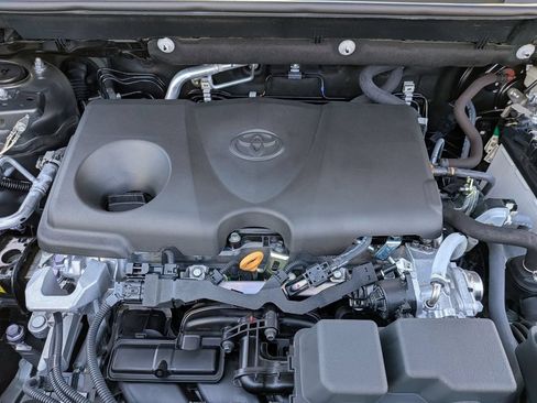 Used 2023 Toyota RAV4 XLE Premium FWD image 33