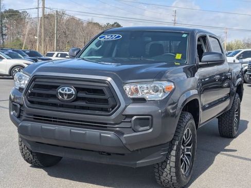 Used 2021 Toyota Tacoma SR image 7