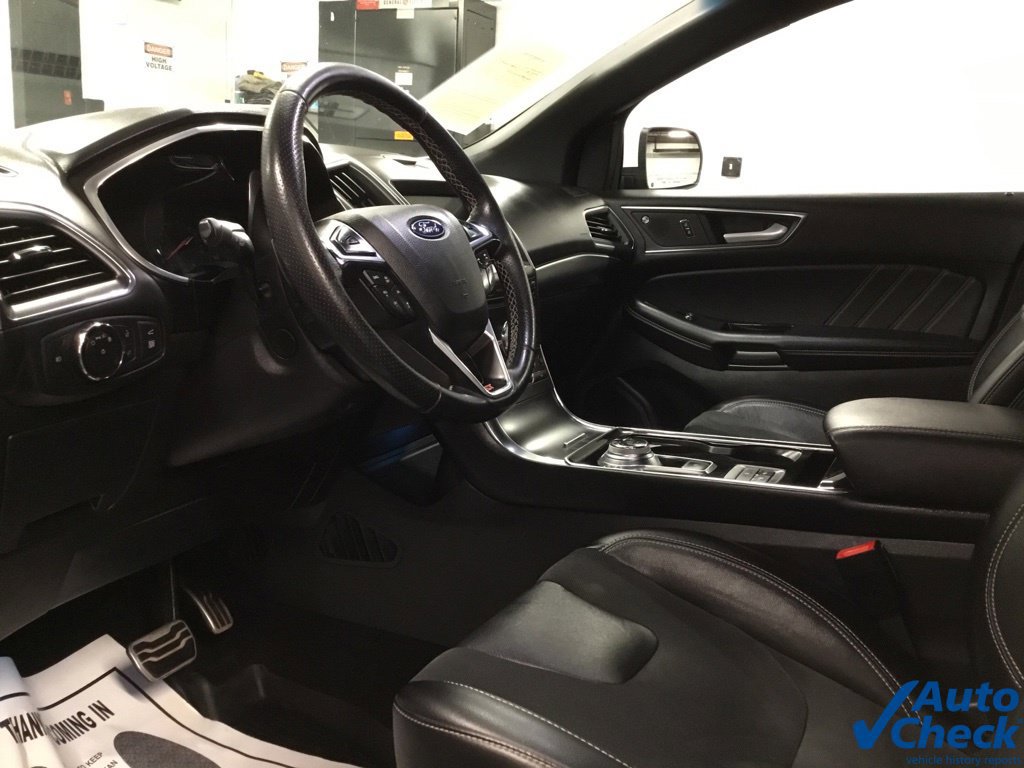 Used 2019 Ford Edge ST w/ Equipment Group 401A AWD/4WD image 30