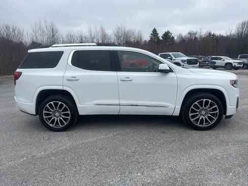 Used 2022 GMC Acadia Denali w/ Denali Technology Package AWD/4WD image 7