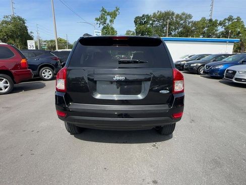 Used 2011 Jeep Compass Sport FWD image 13