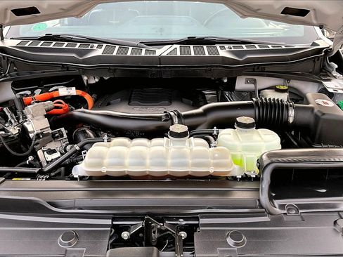 Used 2022 Ford F150 Platinum w/ Equipment Group 701A High image 38