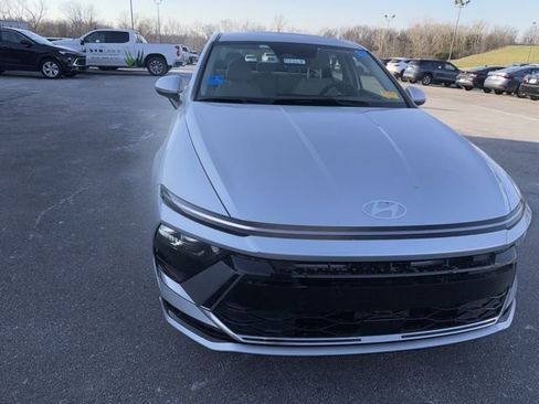 Used 2025 Hyundai Sonata SEL image 4