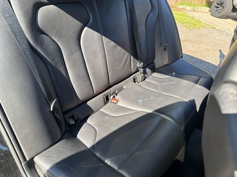 Used 2015 BMW M3 RWD image 19