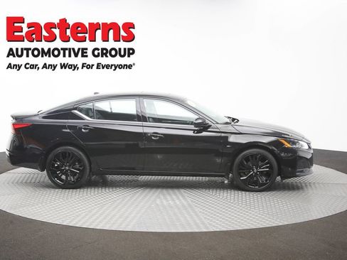 Used 2023 Nissan Altima 2.5 SR w/ SR Premium Package AWD/4WD image 46