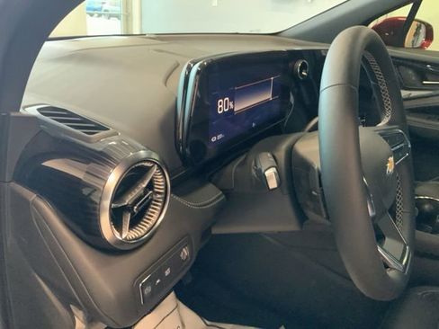 New 2025 Chevrolet Blazer EV LT image 21