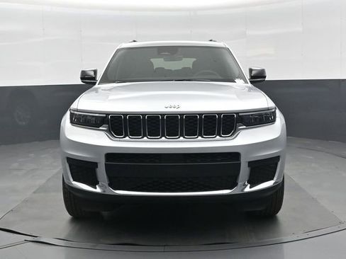 New 2026 Jeep Grand Cherokee L 4WD image 9
