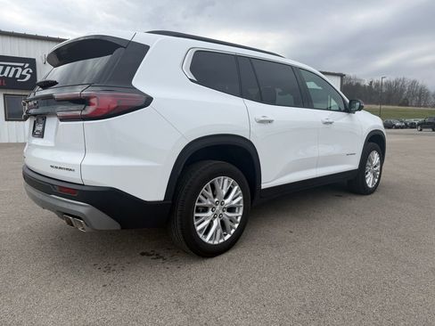 Used 2026 GMC Acadia Elevation w/ Elevation Premium Package AWD/4WD image 5